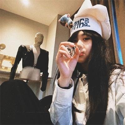 射向矮子的小球